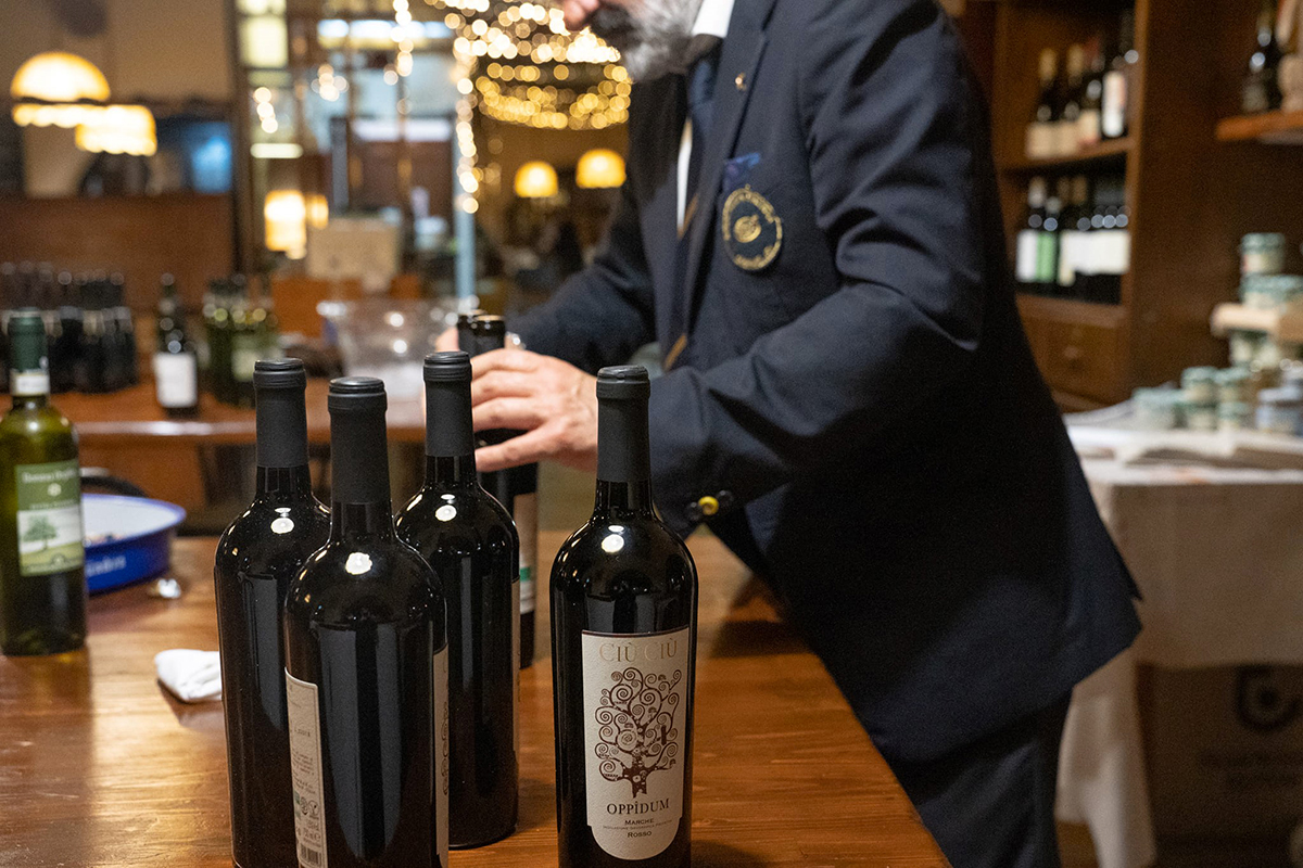 Enoturismo Marche: dalla vigna alla tavola3